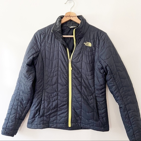The North Face Down Nano Puff Insulated Jacket - Picture 3 of 12